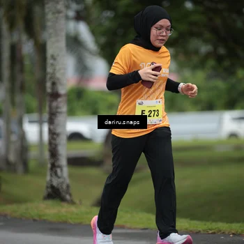 Runner Photo 8569945