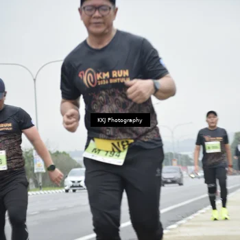 Runner Photo 8569971
