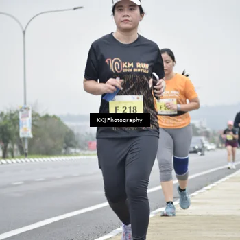 Runner Photo 8570004