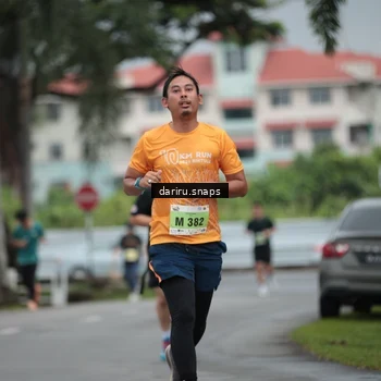 Runner Photo 8570068
