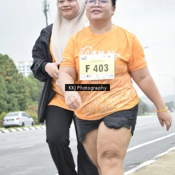 Runner Photo 8570100