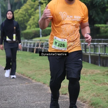 Runner Photo 8570107