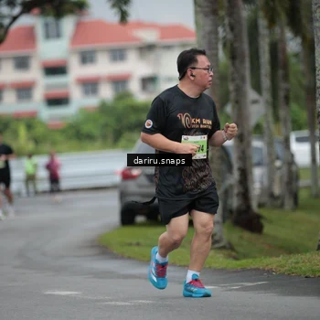 Runner Photo 8570145