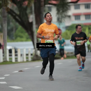 Runner Photo 8570189