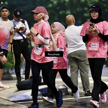 Runner Photo 8570283
