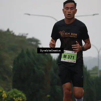 Runner Photo 8570322