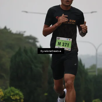 Runner Photo 8570329