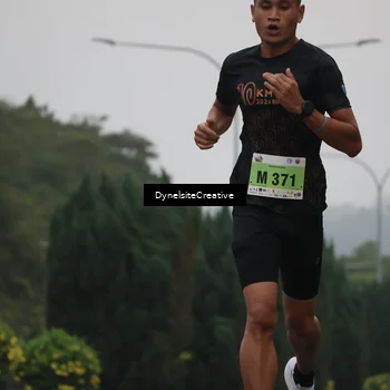 Runner Photo 8570334