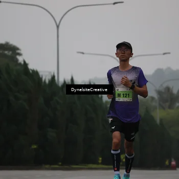 Runner Photo 8570337