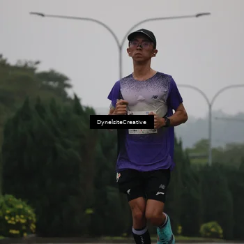 Runner Photo 8570342