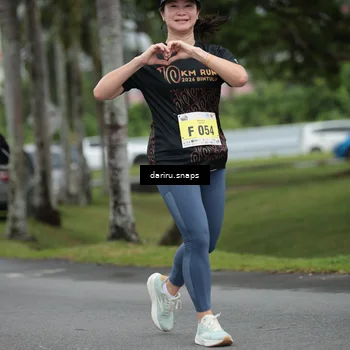 Runner Photo 8570346