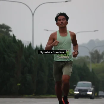 Runner Photo 8570355