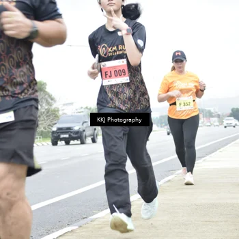 Runner Photo 8570384
