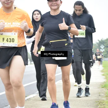Runner Photo 8570399