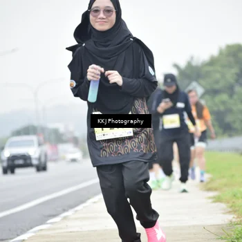Runner Photo 8570432