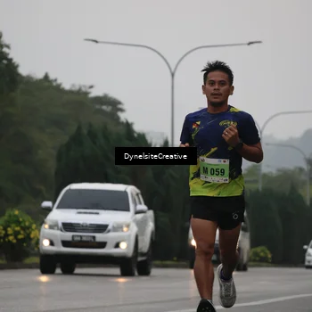 Runner Photo 8570445