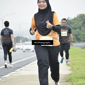 Runner Photo 8570449