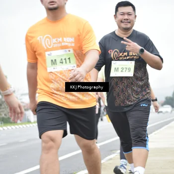 Runner Photo 8570453