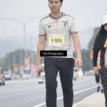 Runner Photo 8570460