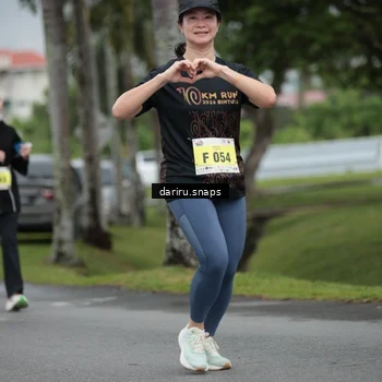 Runner Photo 8570473