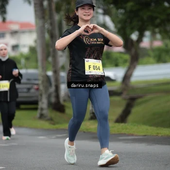 Runner Photo 8570484