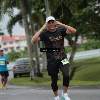 Runner Photo 8570487