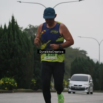 Runner Photo 8570500