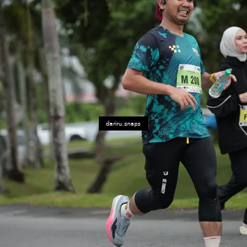 Runner Photo 8570511
