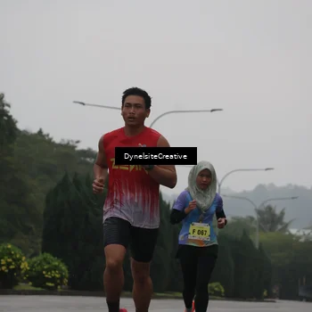 Runner Photo 8570514