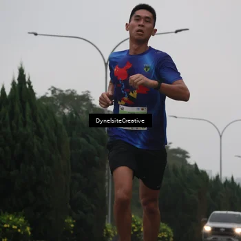 Runner Photo 8570537