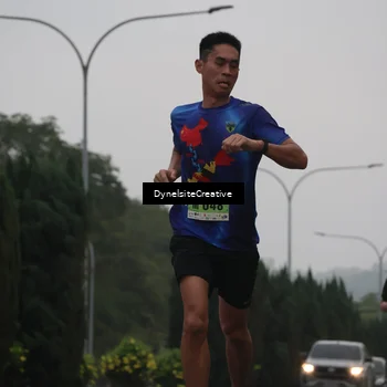Runner Photo 8570545