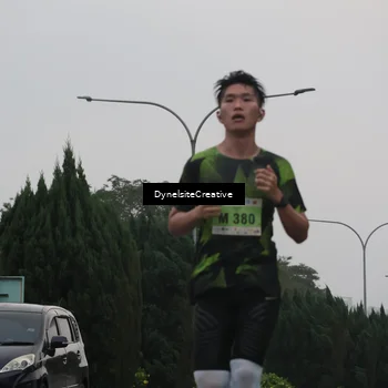 Runner Photo 8570552