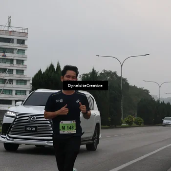 Runner Photo 8570575