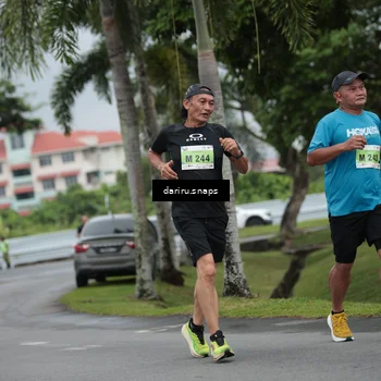 Runner Photo 8570586