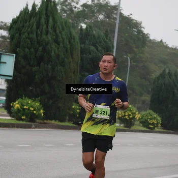 Runner Photo 8570597