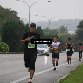 Runner Photo 8570601