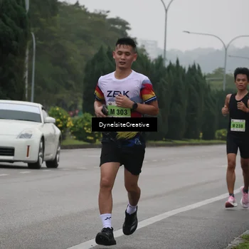 Runner Photo 8570631
