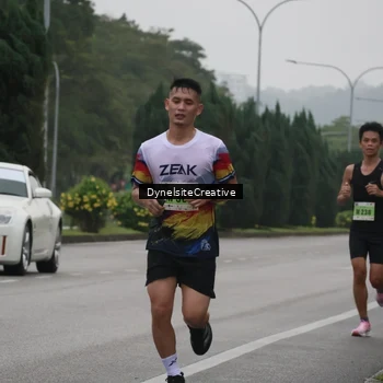 Runner Photo 8570633