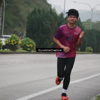 Runner Photo 8570654