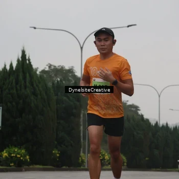 Runner Photo 8570685
