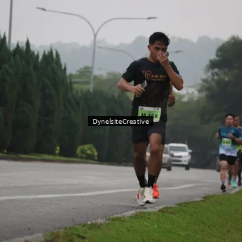 Runner Photo 8570713
