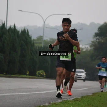 Runner Photo 8570714