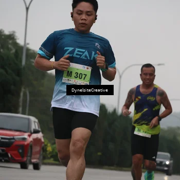 Runner Photo 8570737