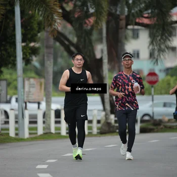 Runner Photo 8570772