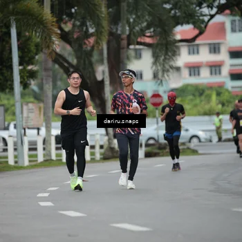 Runner Photo 8570775