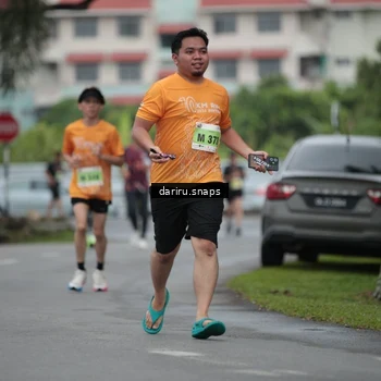 Runner Photo 8570778