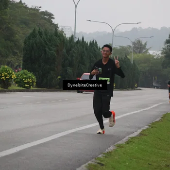 Runner Photo 8570799