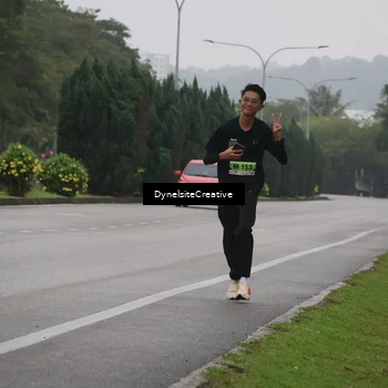 Runner Photo 8570802