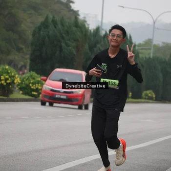 Runner Photo 8570849