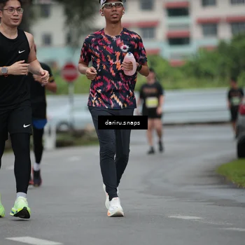 Runner Photo 8570867